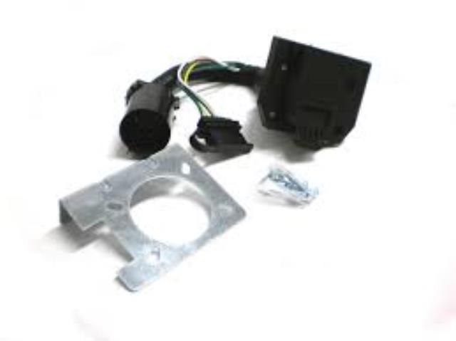 Where to rent 7 WAY   4 FLAT OEM WIRE KIT in Cincinnati OH